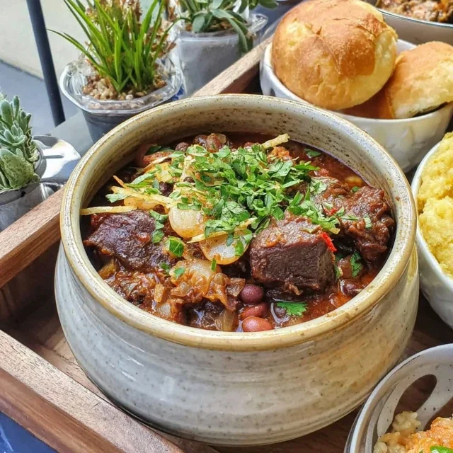 Feijoada Fácil na Panela em 1 Hora