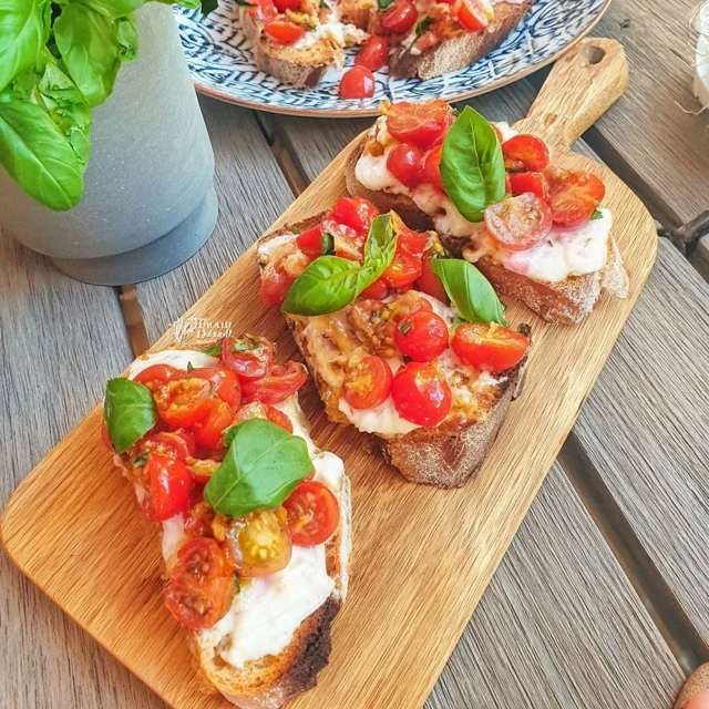 Bruschetta with Cherry Tomatoes and Basil