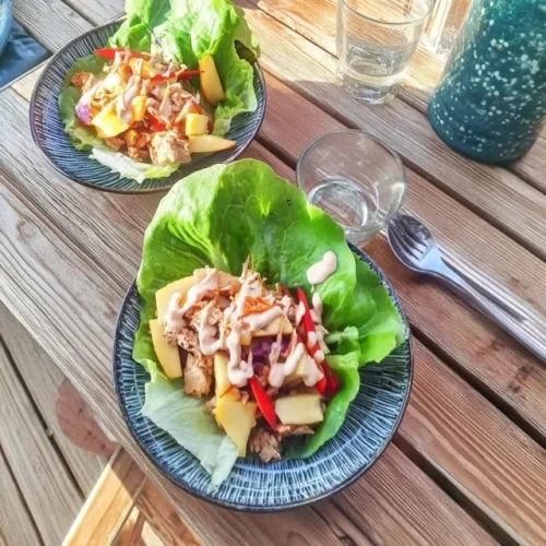 Wraps de tofu picante com mango deliciosos e saudáveis
