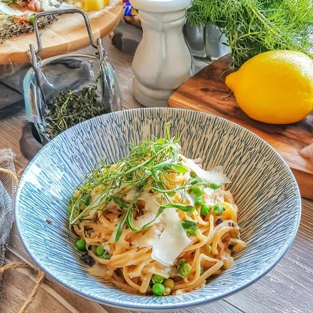 Macarrão de Limão e Ervilhas Frescas