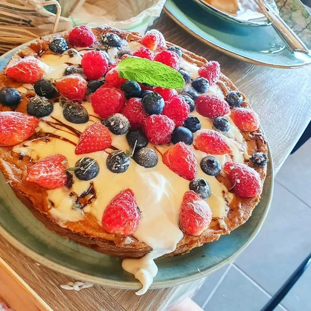 Torta de Creme de Frutas Vermelhas Nórdica Irresistível