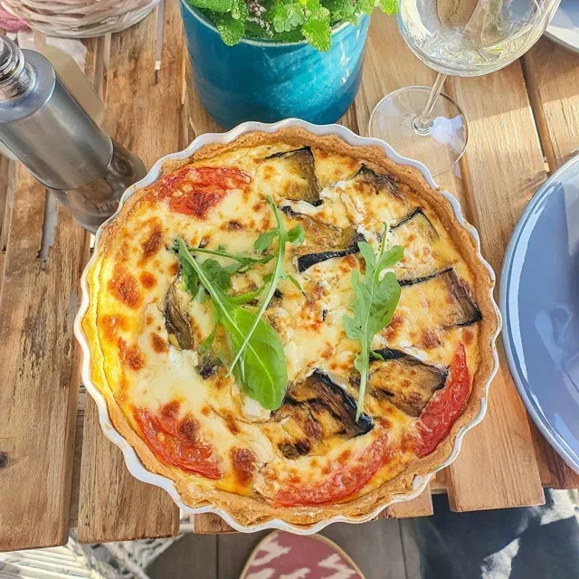 Torta de Legumes Grelhados e Queijo de Cabra
