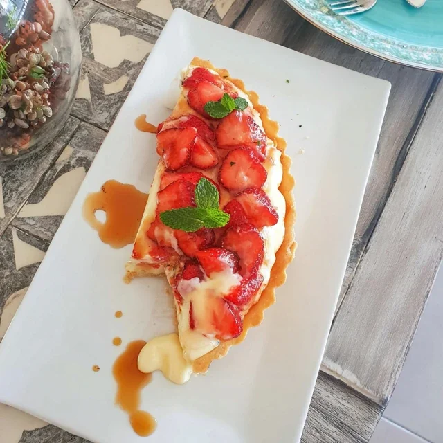 Torta de Morango com Creme de Confeiteiro